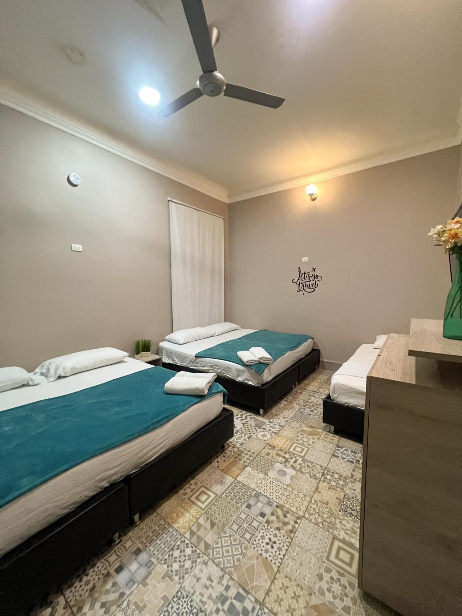 Casa Avelina Boutique Hostel サンタ・マルタ エクステリア 写真